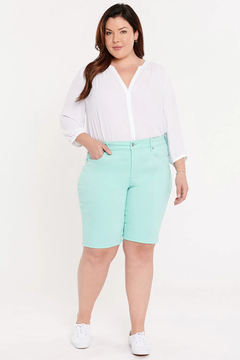 Briella 11 Inch Shorts In Plus Size - Pale Cabana