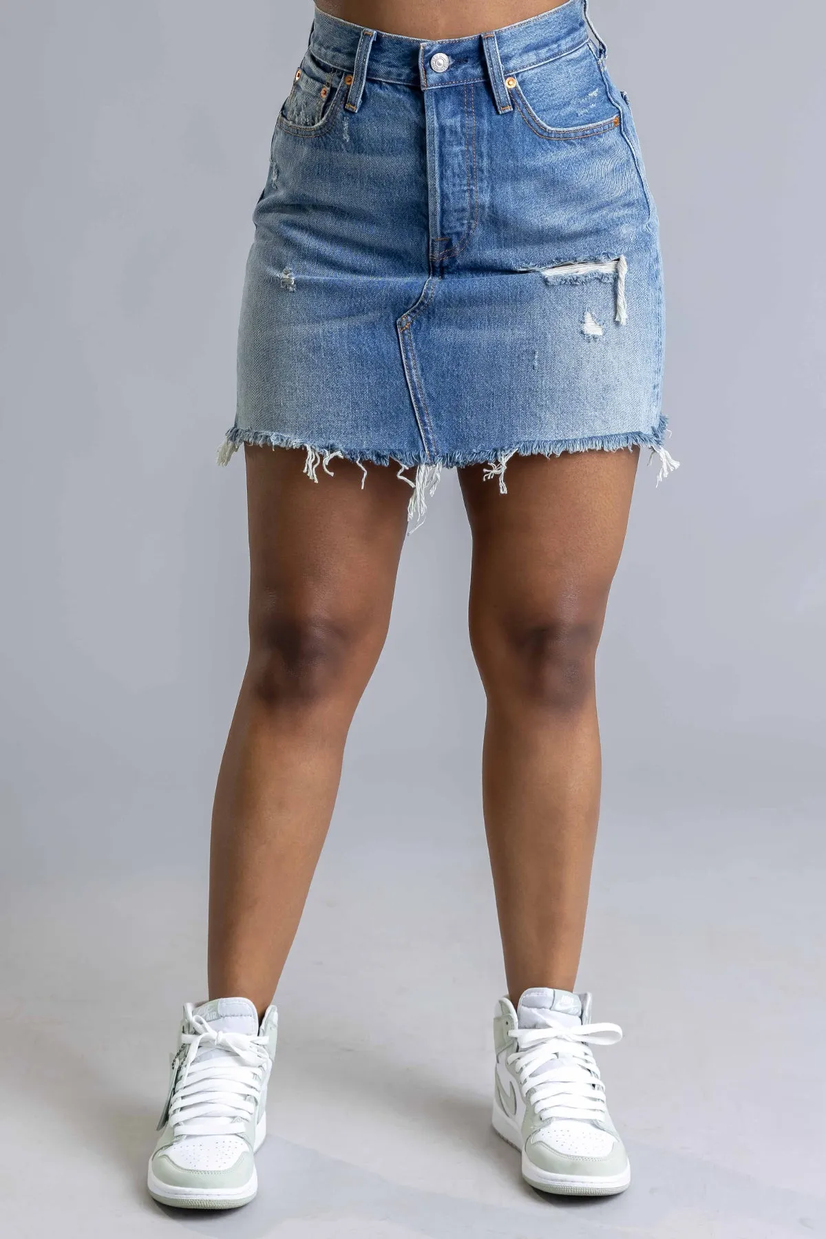 LEVIS SHREDDED SKIRT