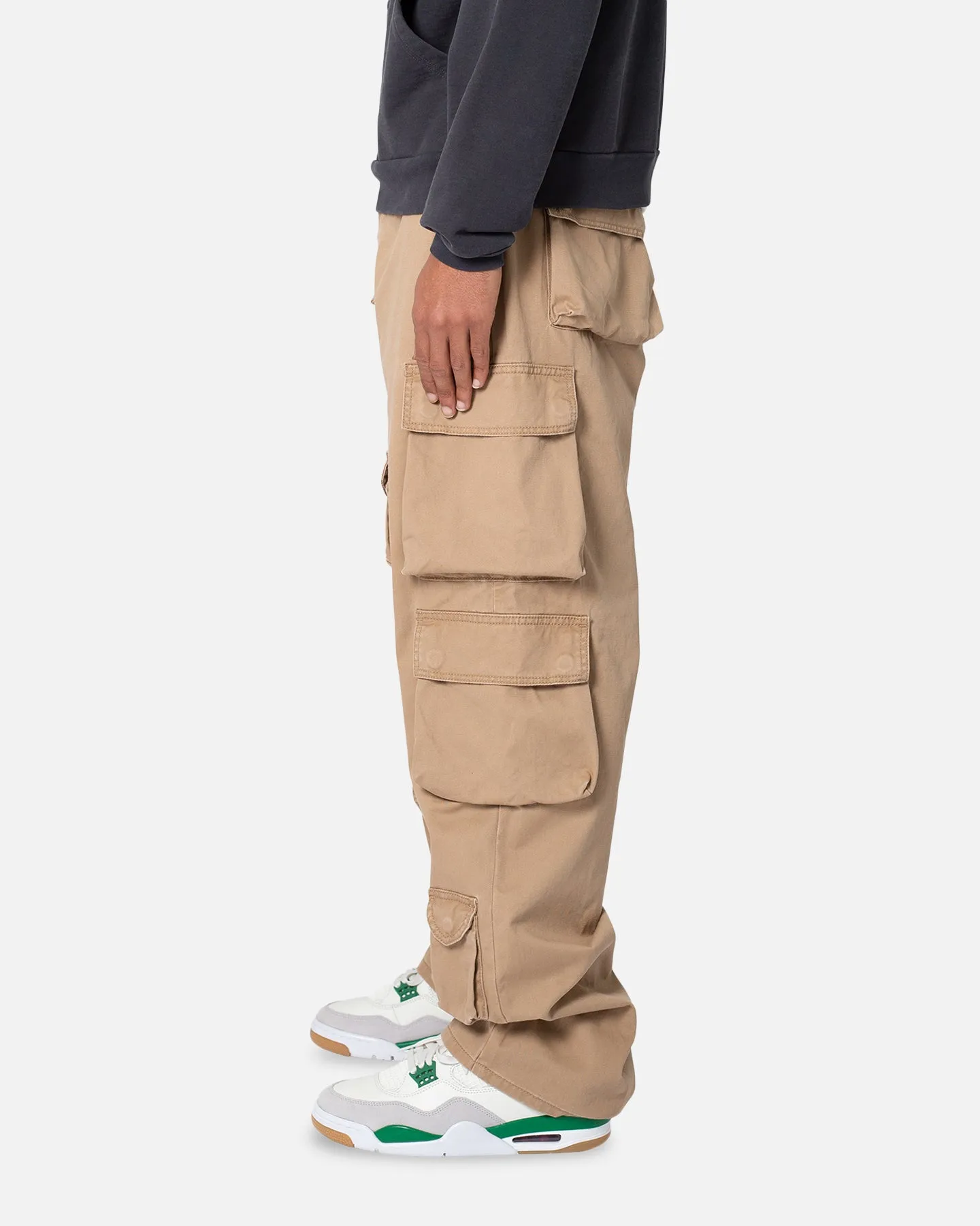 MNML Baggy Cargo Pants Khaki