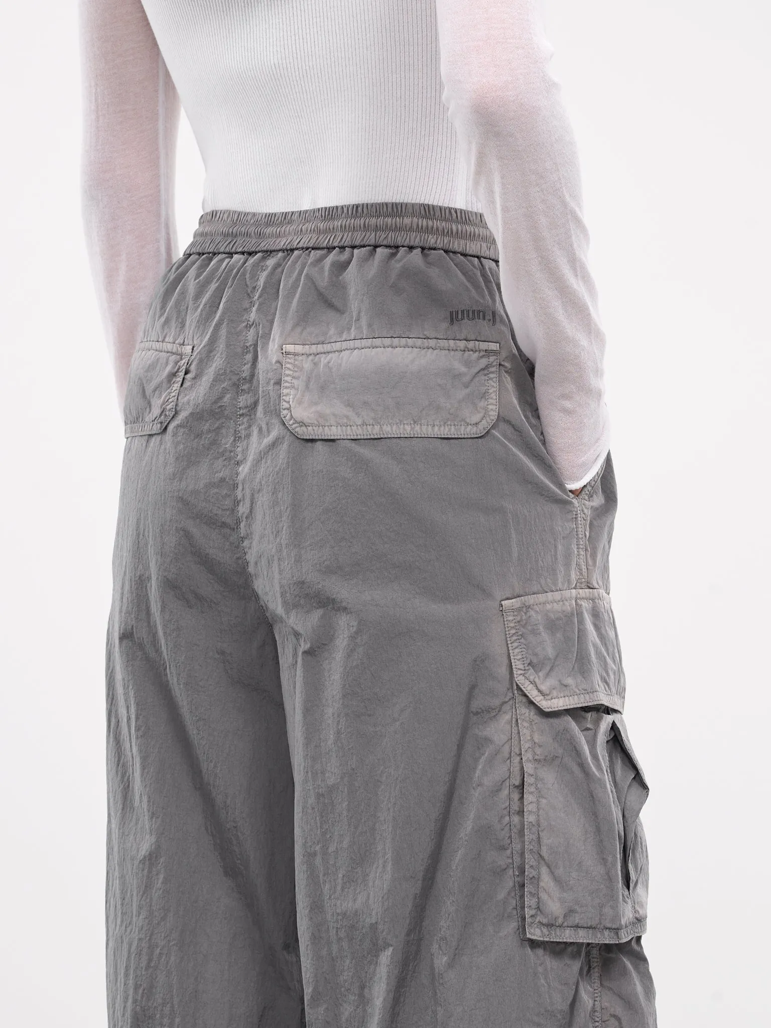 Nylon Cargo Pants (JW4721W03-GREY)