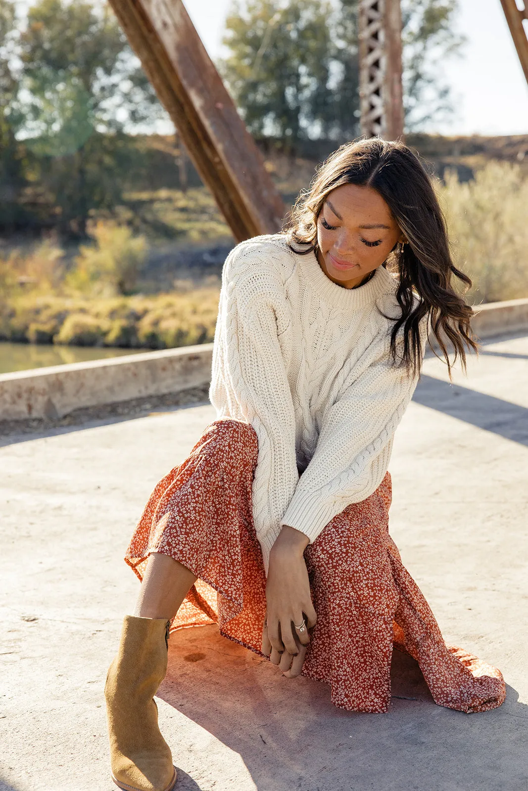 Who Else Floral Midi Skirt