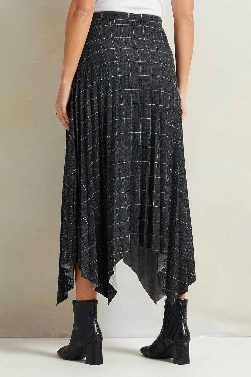 Women Charcoal Checkered Skirt